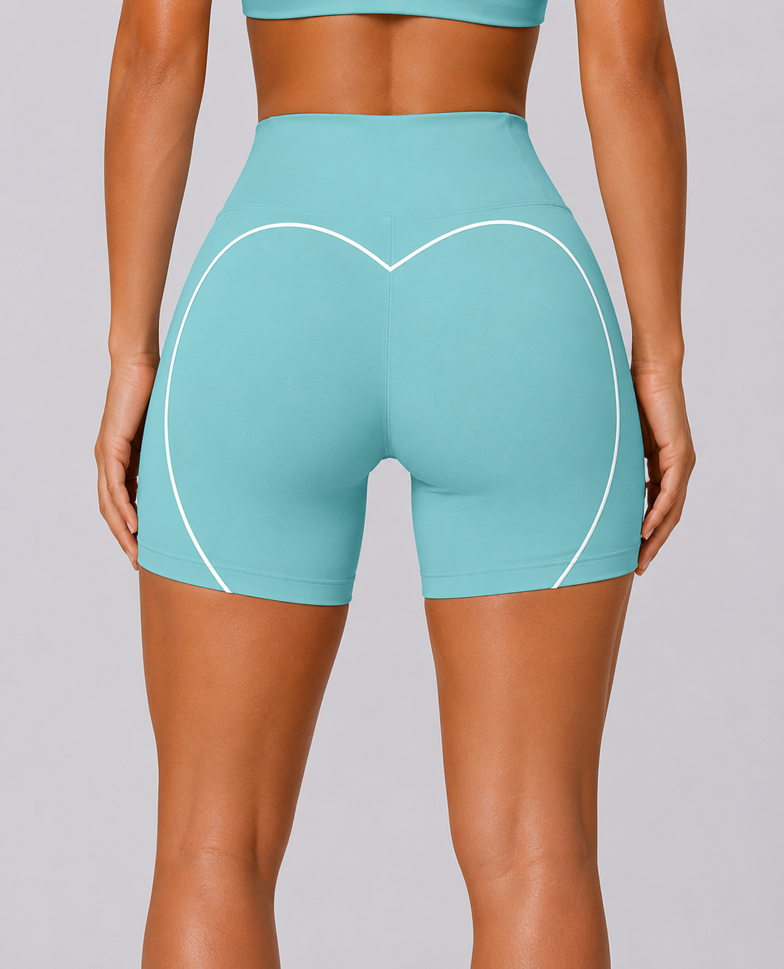 Contour Heart Short